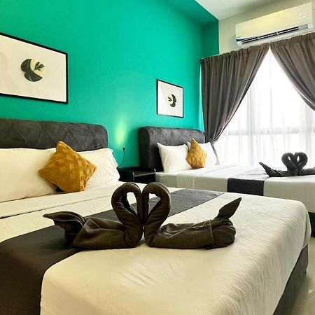 Core Soho Designer Suite @ Klia セパン エクステリア 写真